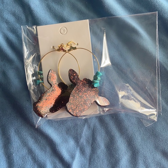 Handmade cattle earrings - Picture 1 of 1